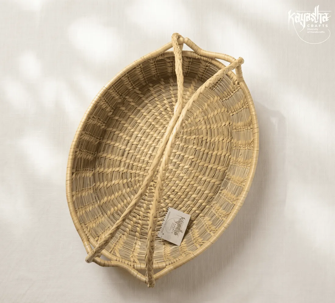 Woven picnic basket